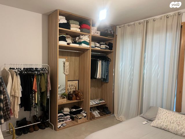 יחידת דיור, הפרדס 5, אירוס, אירוס