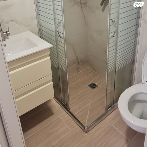 סטודיו/ לופט, בן יהודה 5, מרכז העיר, ירושלים