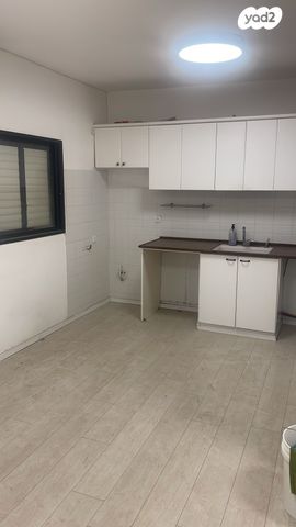 דירה, קרל נטר 8, אברמוביץ', ראשון לציון