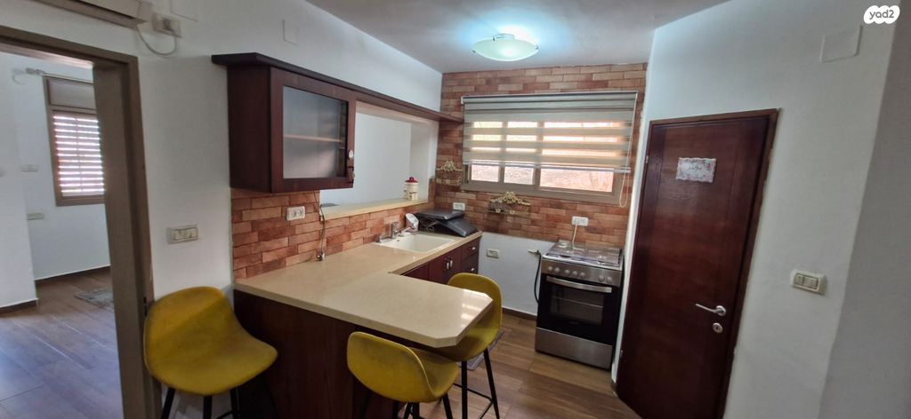 דירה, האלון 54, עין יעקב, עין יעקב