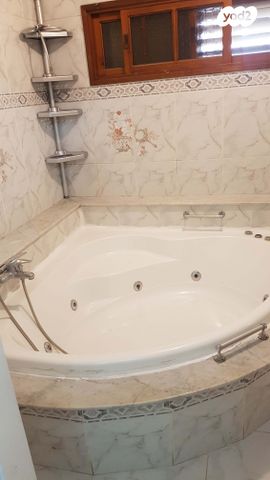 דו משפחתי, המעפילים 8, מרכז עפולה עלית, עפולה