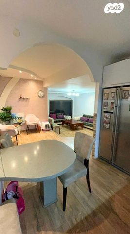 דירה, לנדאו 1, נווה חוף, ראשון לציון