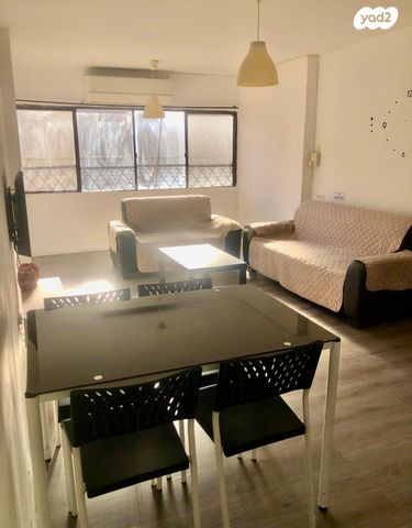 דירה, יעקב מלול 16, שיכון ד', קרית שמונה