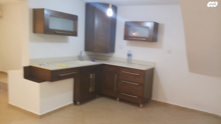 דירה, אנפה 13, שלומית, שלומי