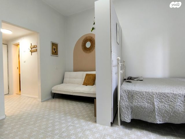 סטודיו/ לופט, חניתה 23, נווה שאנן, חיפה