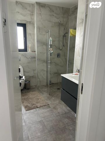 דירה, עין המערה 13, המעיינות, מצפה רמון