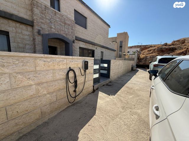 בית פרטי/ קוטג', השקד 1, גבע בנימין, אדם - גבע בנימין