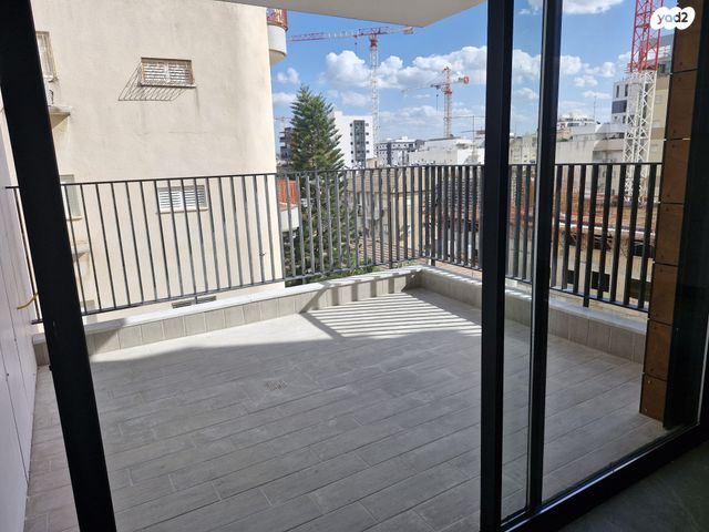 דירה, אנגל 5, המרכז השקט / מרכז העיר, פתח תקווה