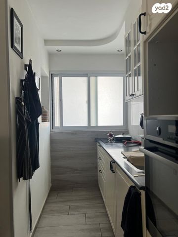 דירה, יואב דעי 3, גני אביב, לוד