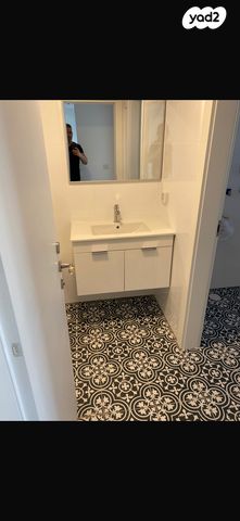 דירה, ירושלים 129, נרקיסים, ראשון לציון