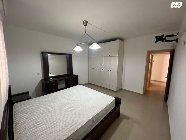 דירה, ישראל בן ציון 19, דרום מערב ותיק, בת ים