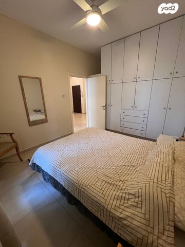 דירה, שדרות ירושלים 1, צפון יפו, המושבה האמריקאית-גרמנית, תל אביב יפו