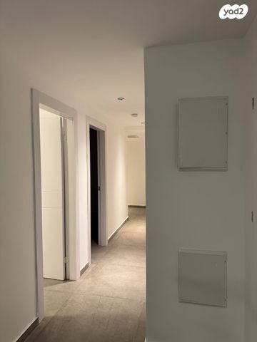 דירה, מונטיפיורי 5, לב המושבה / מרכז העיר, פתח תקווה