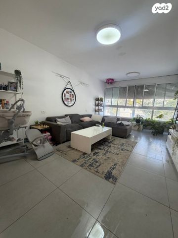 דירה, השר שטרית 18, קרית חיים מזרחית, חיפה