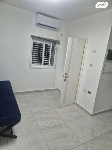 יחידת דיור, זלמן שז"ר 22, נווה עופר, תל כביר, תל אביב יפו