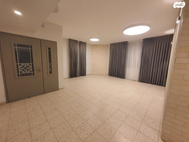 בית פרטי/ קוטג', עליית הנוער 11, אביב, ראש העין