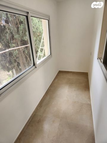 דירה, העלייה הראשונה 1, נווה יהושע, ערמונים, רמת גן