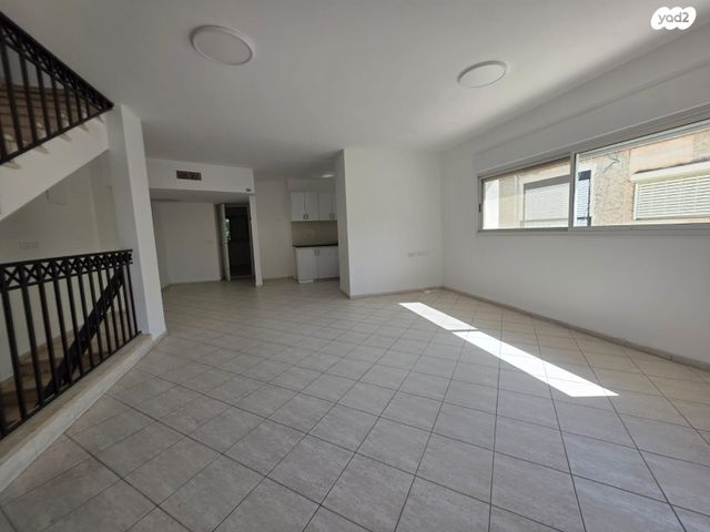 בית פרטי/ קוטג', קרפל ליפא 50, קרית חיים מערבית, חיפה