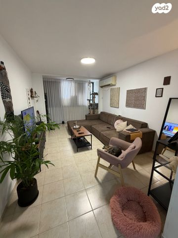 דירה, ברוך קרוא 16, נווה גולן, יפו ג', תל אביב יפו