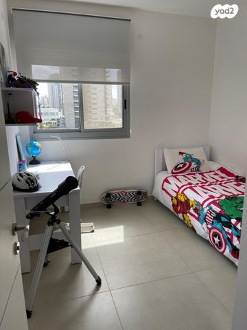 דירה, נתן יונתן 18, עיר ימים, נתניה