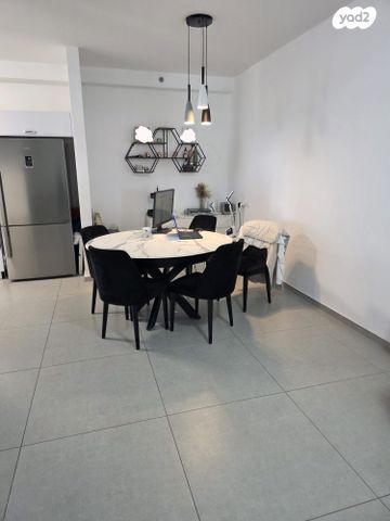 דירה, שדרות הציונות 77, ברנע, אשקלון