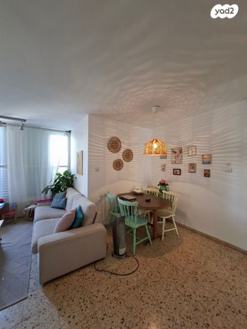 בן גוריון 53