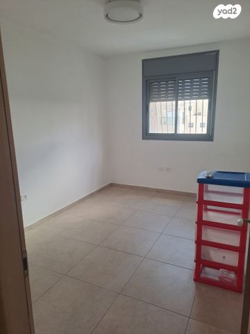 דירה, אורן 17, החורש, חריש