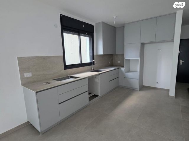 דירה, אבינועם ילין 5, המרכז השקט / מרכז העיר, פתח תקווה