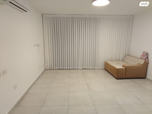 דירת גן, דרור 1, חורשת נח, אופקים