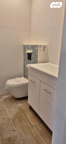 דירה, אלברט שווייצר 37, רמת אשכול, חיפה