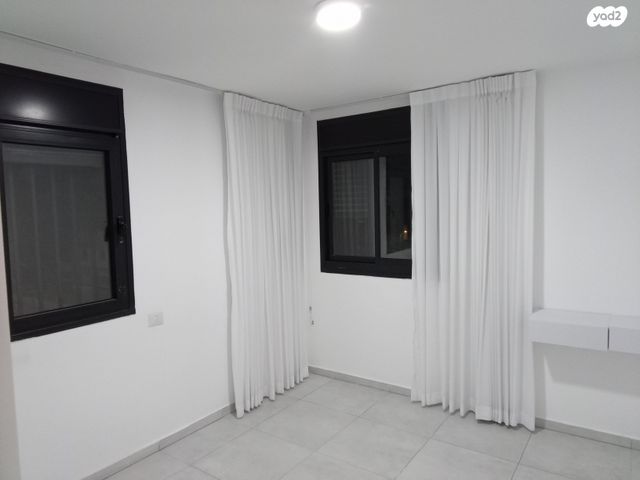 דירת גן, דרור 1, חורשת נח, אופקים