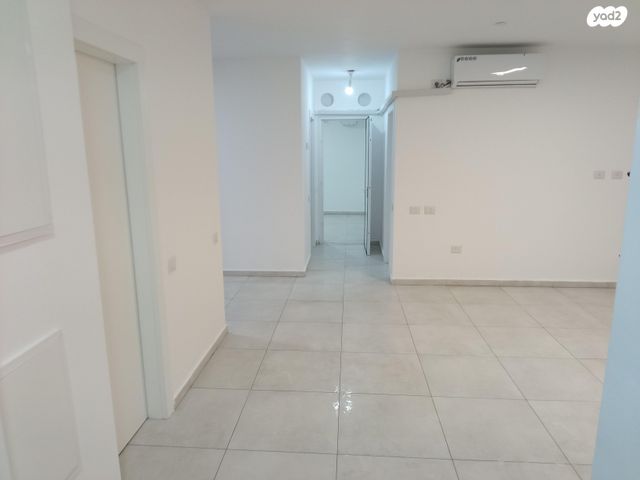 דירת גן, דרור 1, חורשת נח, אופקים