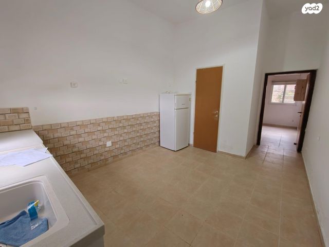 יחידת דיור, הקוממיות 7, רובע ב', אריאל