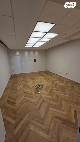 משרדים, הירקון 5, אזור תעשיה צפון, בני ברק