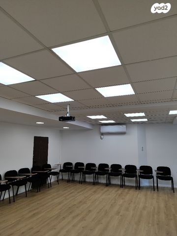 יגיע כפיים 2