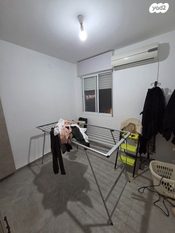 גג/ פנטהאוז, בעל שם טוב, מרכז העיר, קרית אתא