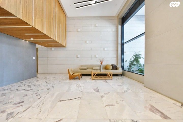 דירה, יצחק נבון, נאות אריאל שרון, קרית אונו