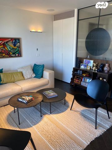 דירה, מדינת היהודים, הרצליה פיתוח, הרצליה