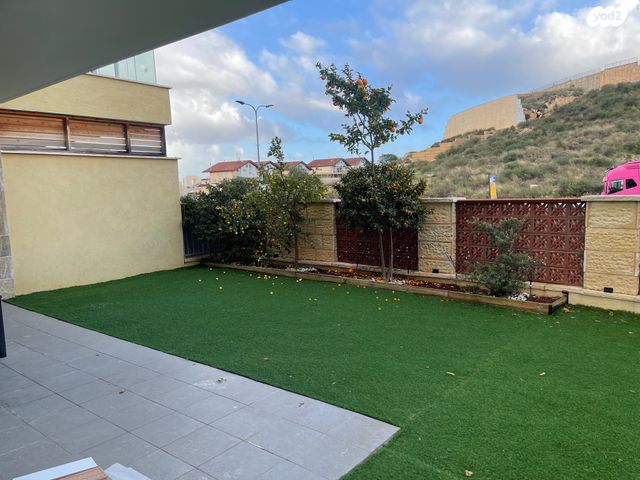 דירת גן, נחל סער, רמת נבון . הר כרמי, כרמיאל