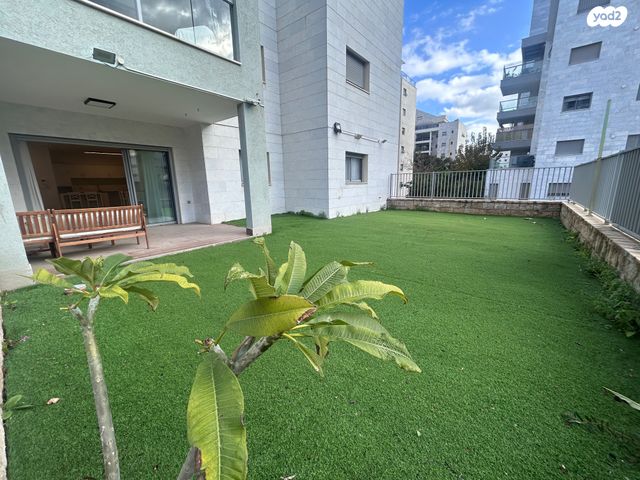 דובה ויצחק שיינפיין 