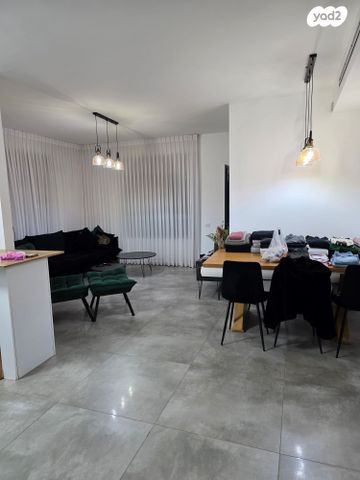 דירה, סא"ל עמנואל מורנו, השחר, דימונה