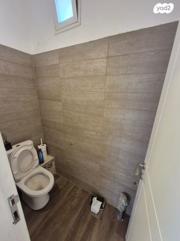 בית פרטי/ קוטג', חגי