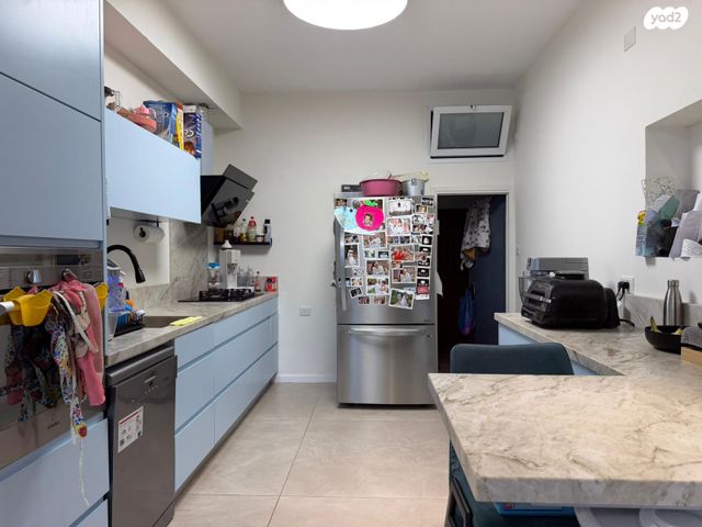 דו משפחתי, בילינסון 8, צפון מערב מרכז העיר, נתניה