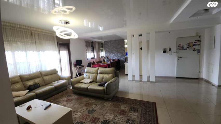 דירה, יהושע חנקין 94, מרכז, קרית עבודה, חולון