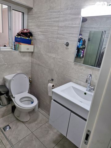 גג/ פנטהאוז, אהרון לובלין, גני אביב, לוד