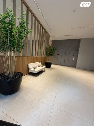 דירה, כרמי הנדיב, אחוזת רוטנר, קרית מלאכי