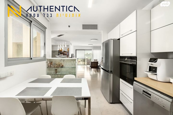 דירה, מיכאל נאמן 12, גלילות, תל אביב יפו