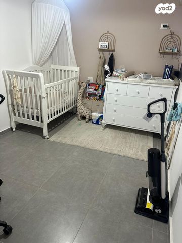 דירה, שלום דנינו, נתיבות מערב, נתיבות