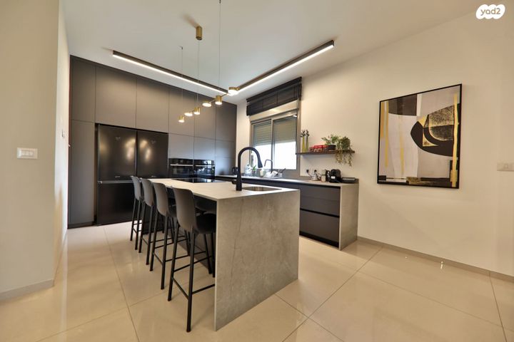 גג/ פנטהאוז, גבעת אלונים, קרית אתא