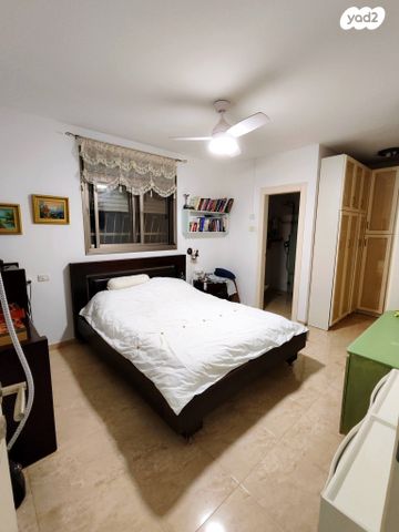 בית פרטי/ קוטג', יצחק ולבר 55, נאות לון, באר שבע